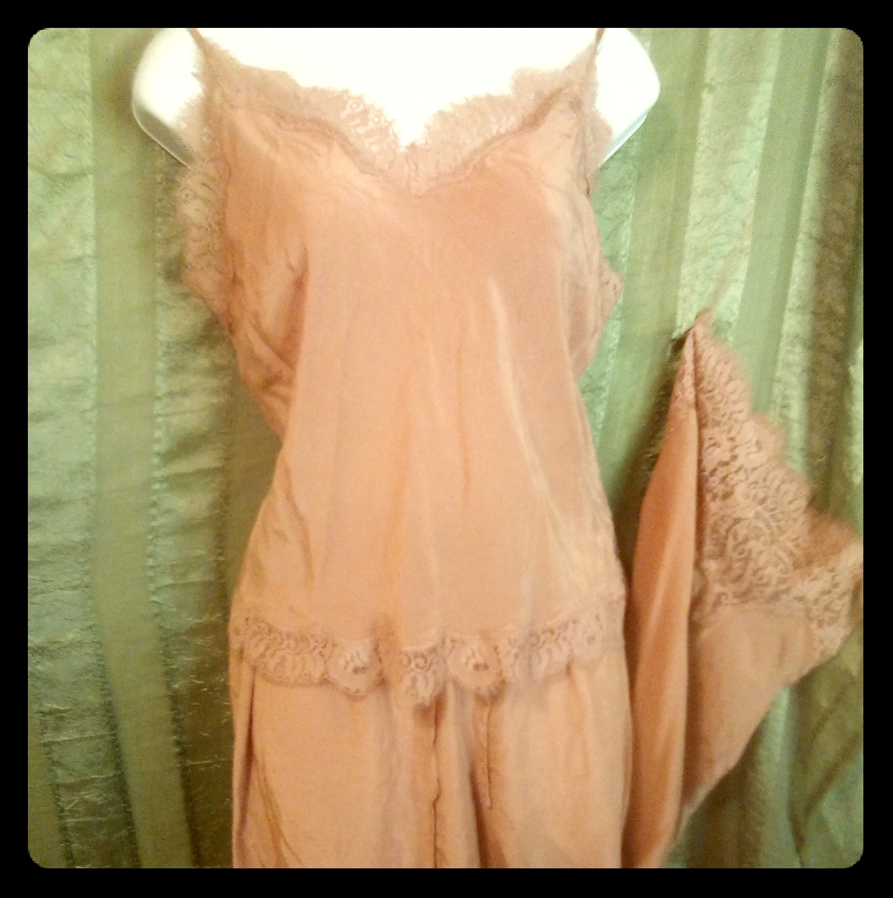 Victoria's Secret two-piece nightgown